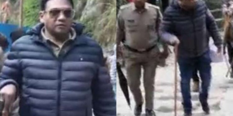 बड़ी खबर:स्वास्थ्य सचिव का बड़ा फैसला, स्वास्थ्य इकाइयों का निरीक्षण करते हुए पैदल मार्ग से पहुचेंगे केदारनाथ धाम।