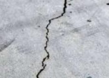 बड़ी खबर:आबादी के पास खनन, मकानों दुकानों में आई दरारें