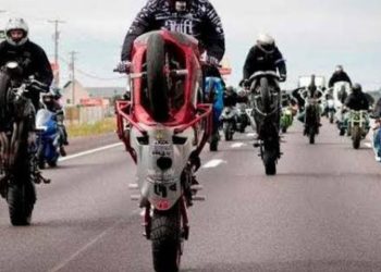 बड़ी खबर: डीएम का फरमान, युवा हैरान