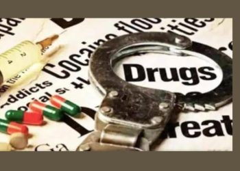 पुलिस ने किया ड्रग्स पैडलर गिरफ्तार, नशे के 1360 कैप्सूल बरामद