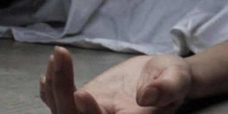 बड़ी खबर: गंडासा मार कर की पत्नी की हत्या