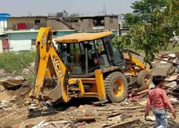 बड़ी खबर : MDDA आया एक्शन में, 22 बीघा अतिक्रमित भूमि पर चलाया बुलडोजर