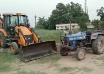 बड़ी खबर: खनन माफियाओं पर चला सरकार का बुलडोजर