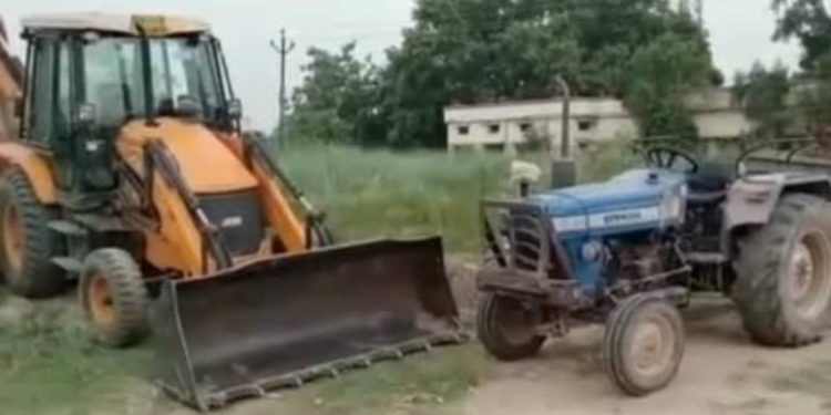 बड़ी खबर: खनन माफियाओं पर चला सरकार का बुलडोजर