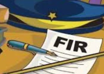 ब्रेकिंग न्यूज: केदारनाथ धाम गर्भ गृह में रूपये उड़ाने वाली महिला पर हुआ मुकदमा दर्ज