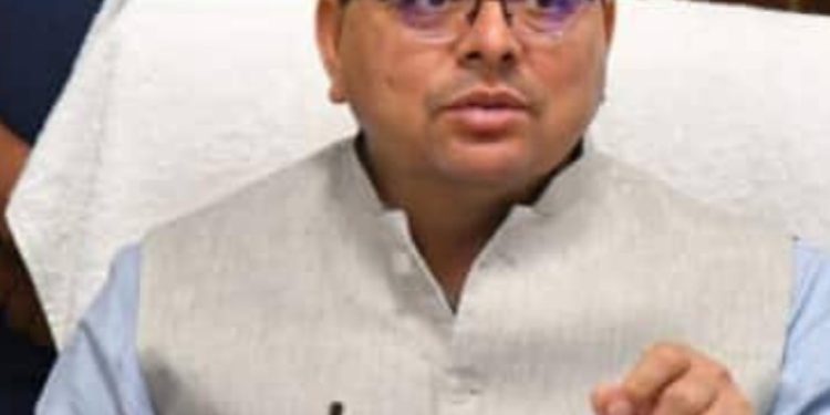 बड़ी खबर: भ्रष्टाचार पर धामी का प्रहार,एक और अधिकारी को किया निलंबित