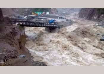 बड़ी खबर: आपदा से निपटने के लिए सेना की भी मदद ले सकते हैं धामी