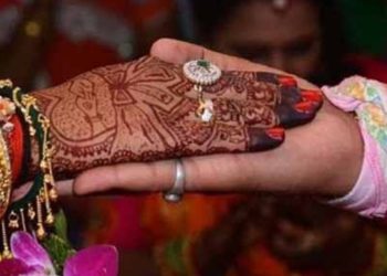 बड़ी खबर: धर्म परिवर्तन करके शादी की अब कांवड़  ले जा रहे हैं