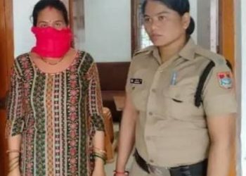 क्राइम न्यूज़: घर की नौकरानी ने किया घर के माल पर हाथ साफ पुलिस ने किया गिरफ्तार