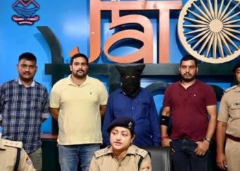 कामयाबी : इनामी माफिया को किया पुलिस ने गिरफ्तार