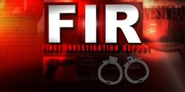 बड़ी खबर: मध्य प्रदेश के सीधी पेशाब कांड में, गायिका नेहा सिंह राठौर पर दर्ज हुई FIR