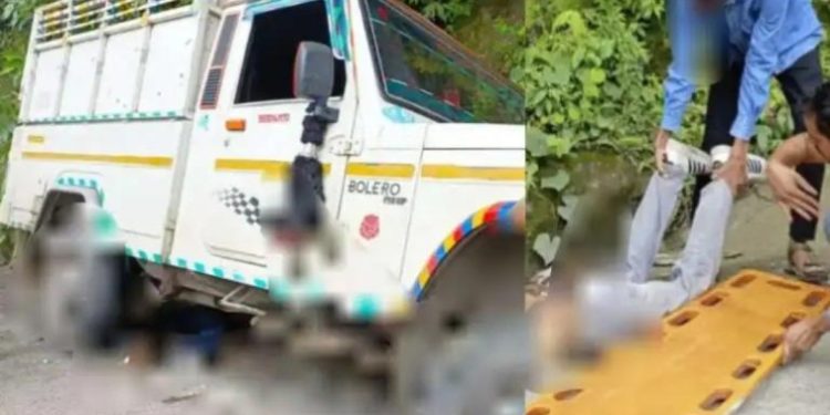 दर्दनाक : हादसे में स्कूटी सवार दो युवकों की हुई मौत