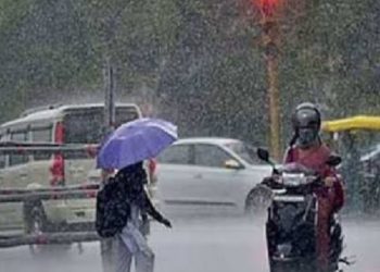 मौसम समाचार : भारी बारिश की संभावना के चलते ऑरेंज अलर्ट जारी