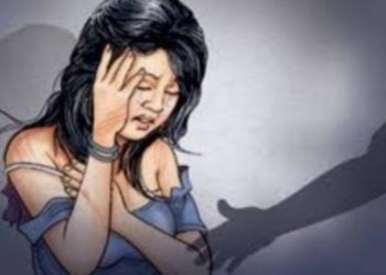 दरिंदगी : कांवड़ लेने आई महिला के साथ 25 दिनों तक किया दुष्कर्म,  एफआईआर दर्ज……