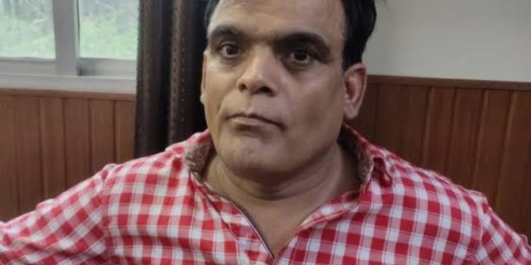 घूसखोरी : पीसीएस अधिकारी को विजिलेंस ने किया रिश्वत लेते हुए रंगे हाथ गिरफ्तार