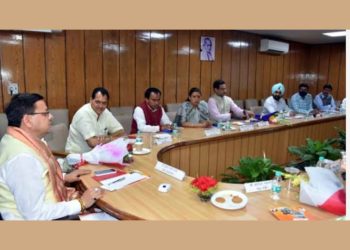 खास खबर : सभी जिलाधिकारियों को सीएम धामी ने दिए राजस्व वसूली के निर्देश