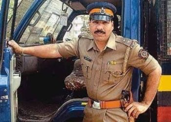 एक्शन : एनकाउटंर किंग दया नायक की एक और उपलब्धि पकड़ी करोड़ों रुपए की ड्रग्स