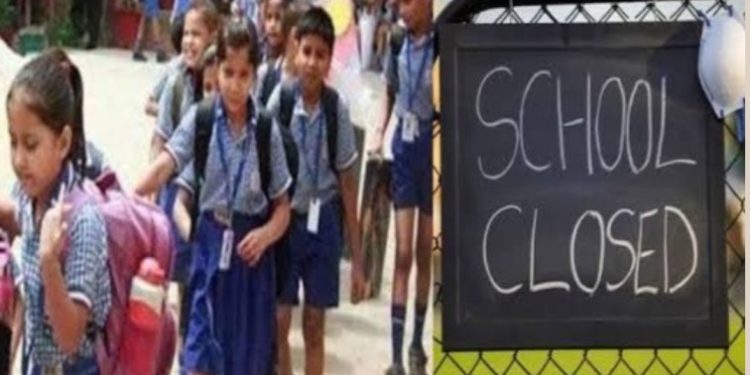 बड़ी खबर: बारिश की आशंका के चलते देहरादून विद्यालय आज रहेंगे बन्द, आदेश हुआ जारी………