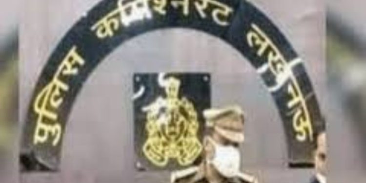 अंधेरगर्दी : रेसर बाइक को 1 दिन में पिला दिया 146 लीटर पेट्रोल लखनऊ पुलिस का कारनामा