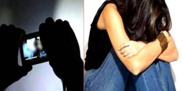 विक्षिप्त मानसिकता: जीजा से नाराज साले ने उनकी बहन की फेक ID बनाकर अश्लील वीडियो फेसबुक पर शेयर कर दी……..