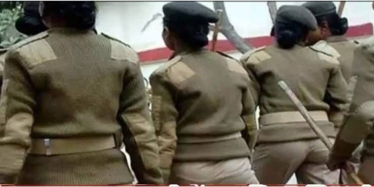 सनसनीखेज : 5 महिला सिपाही बनना चाहती है पुरुष, जानिए कहां……..