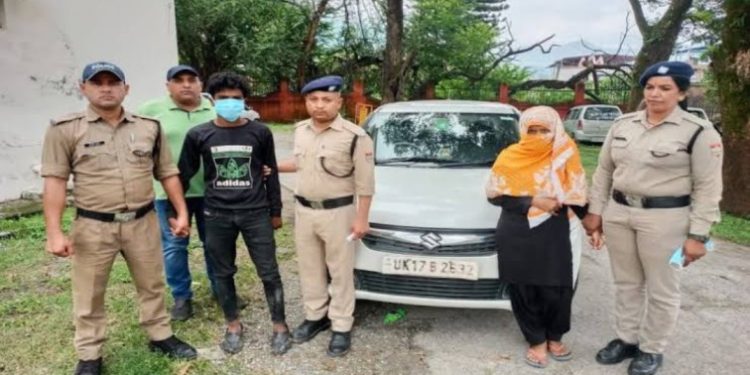 खुलासा : पुलिस ने मसूरी हत्याकांड का खुलासा करते हुए भाई-बहन को किया गिरफ्तार