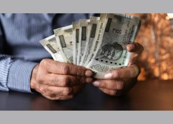 खुशखबरी :  दीपावली में मिल सकता है केंद्रीय कर्मचारियों का DA के शुभ -लाभ का तोहफा