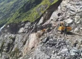 हादसा : चट्टान के नीचे जीप के दबने से नौ के मरने की आशंका,धारचूला – गुंजी मोटर मार्ग पर..….