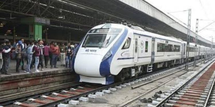 सौगात : वंदे भारत एक्सप्रेस से नवाजा जा सकता है कुमाऊं मंडल को,पढ़िए पूरी डिटेल…..