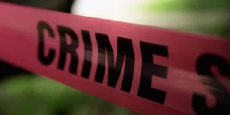 सनसनीखेज : पिता की धमकी के चलते बेटे ने की पिता की हत्या, जानिए पूरा मामला……..