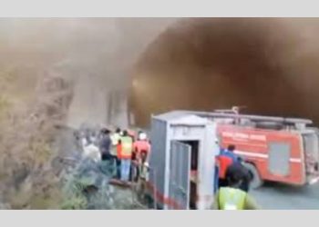 हादसा : ऋषिकेश -कर्णप्रयाग रेल लाइन की सुरंग में आग लगने से मजदूरों में मचा हड़कंप