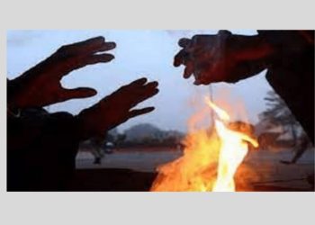 मौसम अपडेट : मौसम का मिजाज बदलने से पहाड़ों में बर्फबारी के आसार और मैदानों में बढ़ेगी ठिठुरन