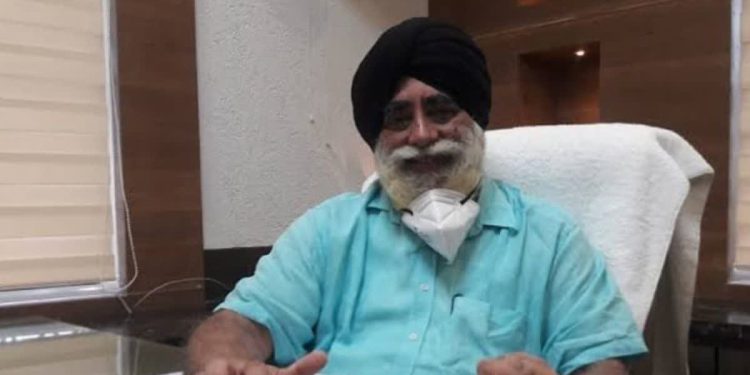 उद्यान घोटाला : पूर्व निदेशक हरमिंदर सिंह बवेजा समेत 15 पर मुकदमा दर्ज, मंत्रियों ने झाड़ा पल्ला