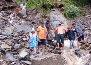 जल प्रलय : उत्तराखंड सहित हिमाचल मे भी प्रकृति का कहर, 50 से अधिक लापता