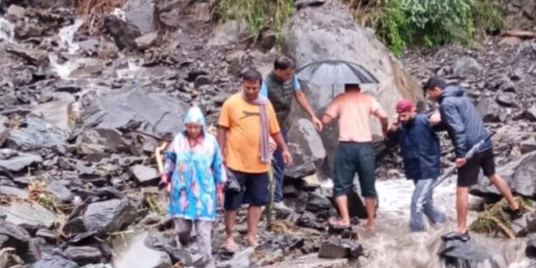 जल प्रलय : उत्तराखंड सहित हिमाचल मे भी प्रकृति का कहर, 50 से अधिक लापता