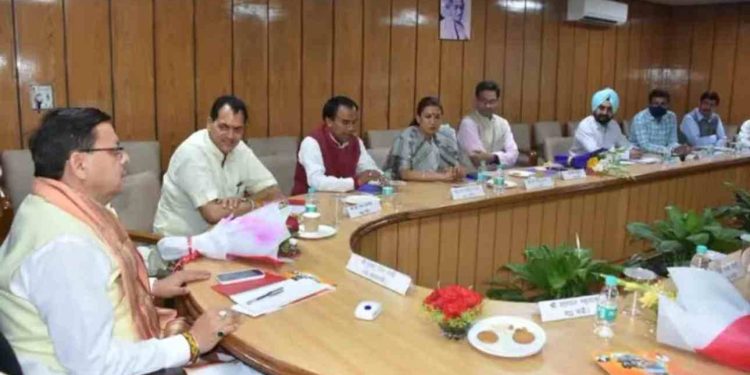 ब्रेकिंग : कुछ ही देर में कैबिनेट की बैठक, अतिथि शिक्षकों की टिकी निगाहें