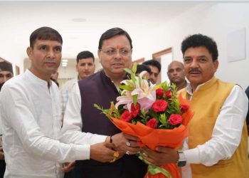 हलचल : सरकार के लिए सर दर्द बने विधायक प्रमोद और भाई सतीश नैनवाल, कांग्रेस ने की घेराबंदी 