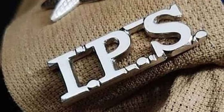 ब्रेकिंग : बीते 24 घंटे में दूसरा बड़ा फेरबदल, आईएएस के बाद अब आईपीएस अफसरों के तबादले