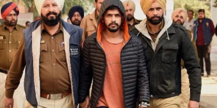 लॉरेन्स विश्नोई इंटरव्यू प्रकरण : एक डीएसपी समेत सात पुलिसकर्मी निलंबित