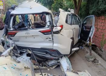 दुखद : दून में दर्दनाक हादसा, छह छात्रों की मौत