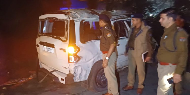 दु:खद खबर : बारातियों से भरी स्कार्पियो दुर्घटनाग्रस्त, चार की मौत अन्य घायल