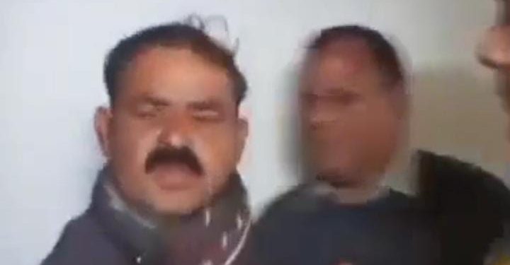 हंगामा : कांग्रेस पर लगा पैसे लेकर टिकट देने का आरोप, वीडियो वायरल