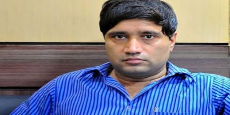 बड़ी खबर : आईएफएस संजीव चतुर्वेदी प्रकरण से 13 जजों का किनारा, न्यायिक रूप से बनाया रिकॉर्ड, लगातार लड़ते रहे भ्रष्टाचार से