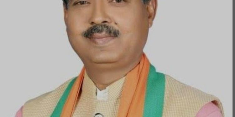 फर्जीवाड़ा : खुद को अमित शाह का बेटा बताते हुए हरिद्वार के विधायक से 5 लाख की ठगी