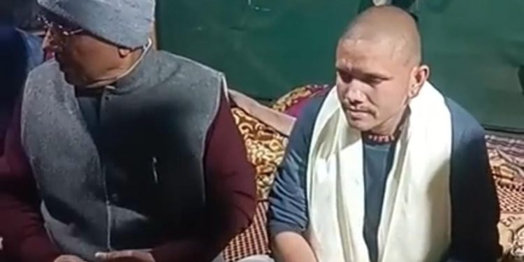 बड़ी खबर : गढ़रत्न नरेंद्र सिंह नेगी ने तुड़वाया बिरजू मयाल का आमरण अनशन, मंत्री प्रेमचंद अग्रवाल के विरोध में था अनशन