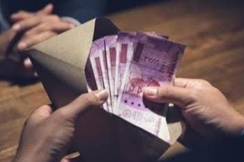 विजिलेंस : कानूनगो रिश्वत लेते गिरफ्तार, 3500 रूपए में इज्जत गंवाई