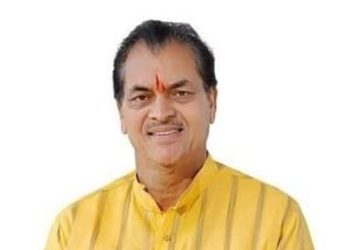 सियासत : कभी भी हो सकता है मंत्रिमंडल में फेर बदल, क्या खतरे में है मंत्री प्रेमचंद अग्रवाल की कुर्सी!