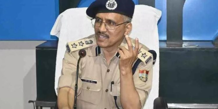 फेरबदल : पूर्व आईपीएस दिलीप सिंह बने नए सूचना आयुक्त