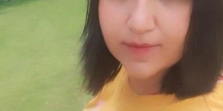 एक्सक्लूसिव : उत्तराखंड की भाजपा नेत्री और अभिनेत्री के बीच घमासान