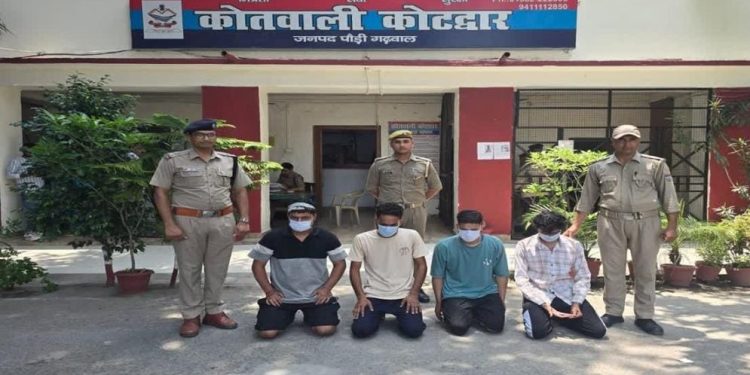 कोटद्वार : युवक पर हमले का वीडियो वायरल, पुलिस ने आरोपियों को गिरफ्तार किया